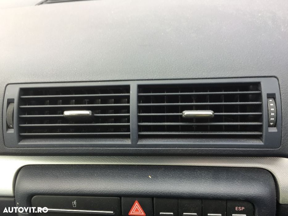 Grila Centrala Bord Aerisire / Ventilatie Audi A4 B7 2004 - 2008