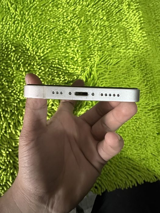 iPhone 13 128 GB