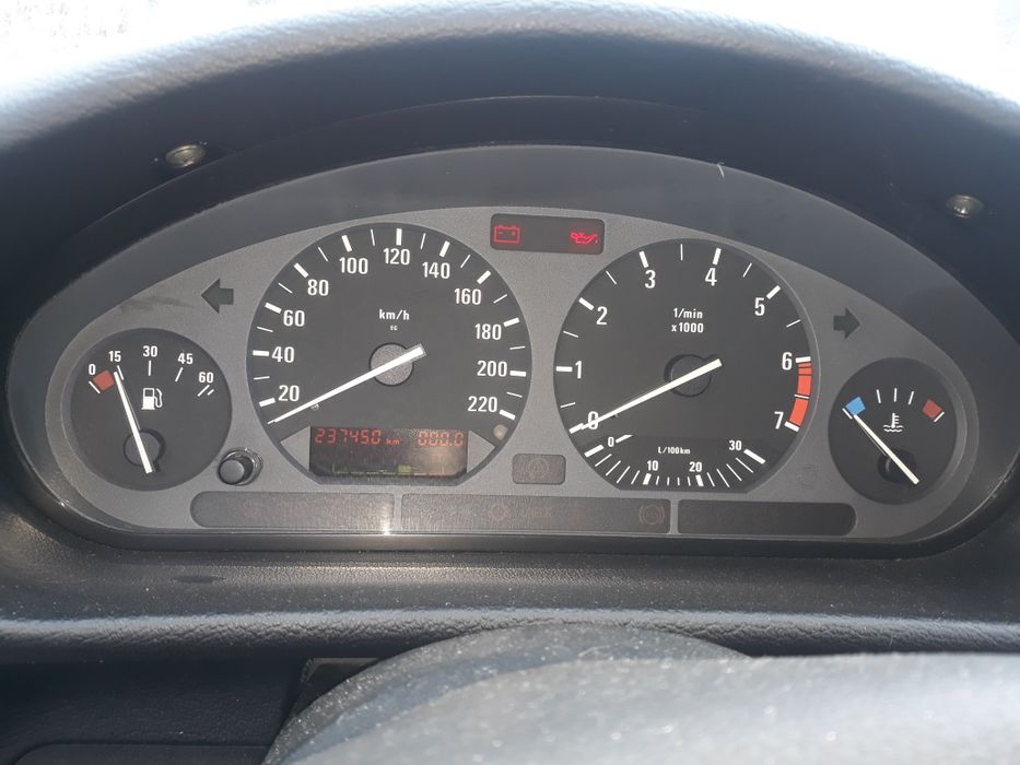 BMW 318i e36 m40b18 на части