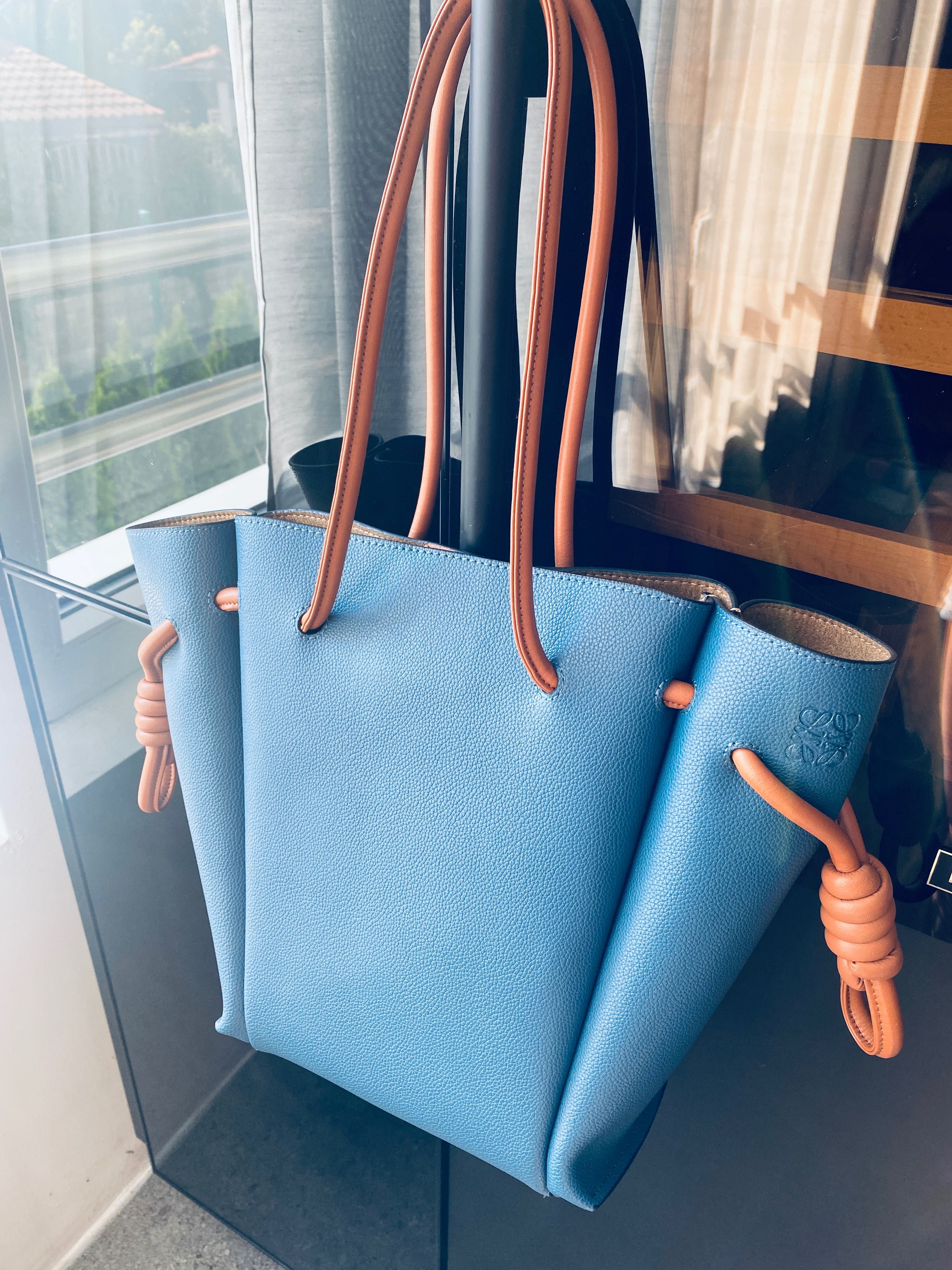 Уникална нова чанта Loewe естествена кожа модел Flamenco