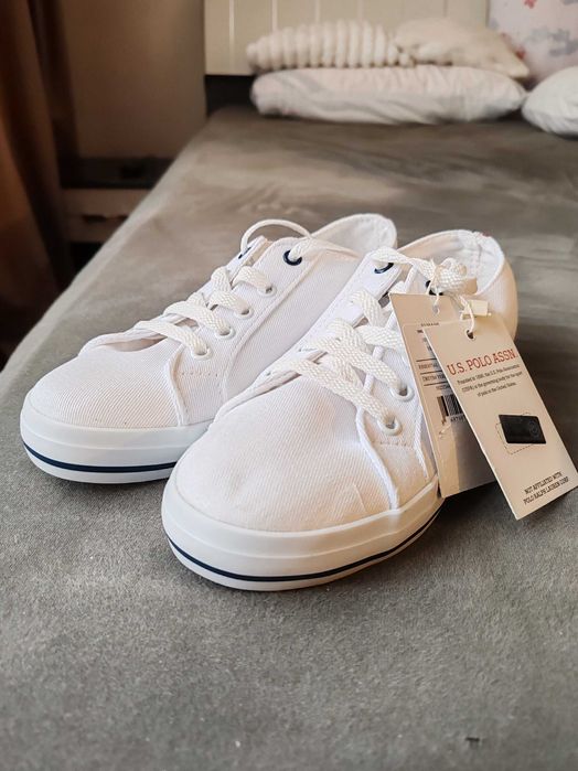 Tenisi albi U.S. Polo Assn., noi, cu eticheta, marimea 36