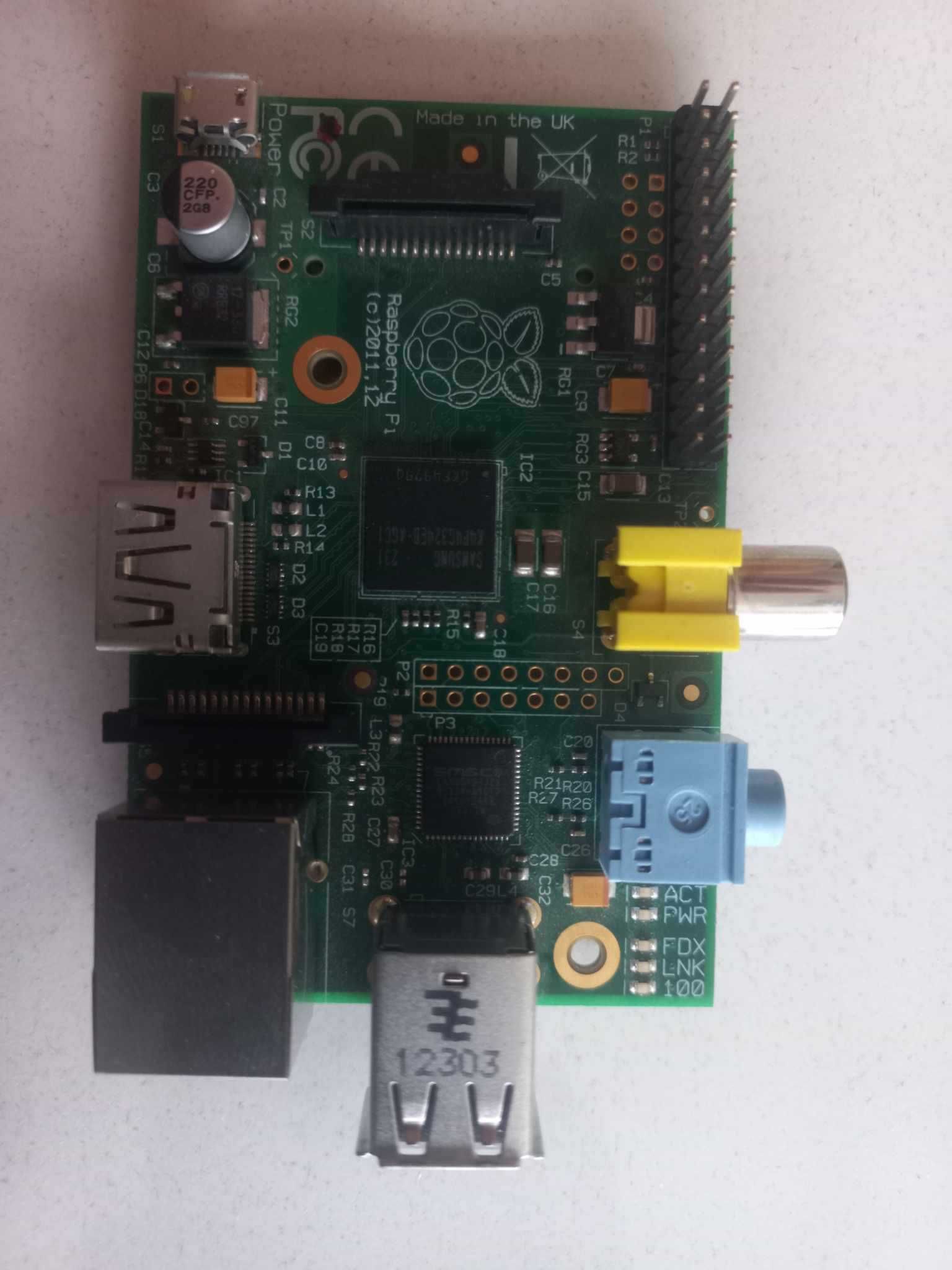 Raspberry p1 (c) 2011.12