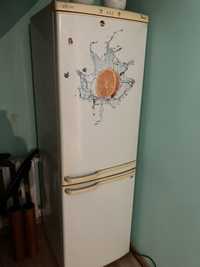 Холодильник SAMSUNG Б.У