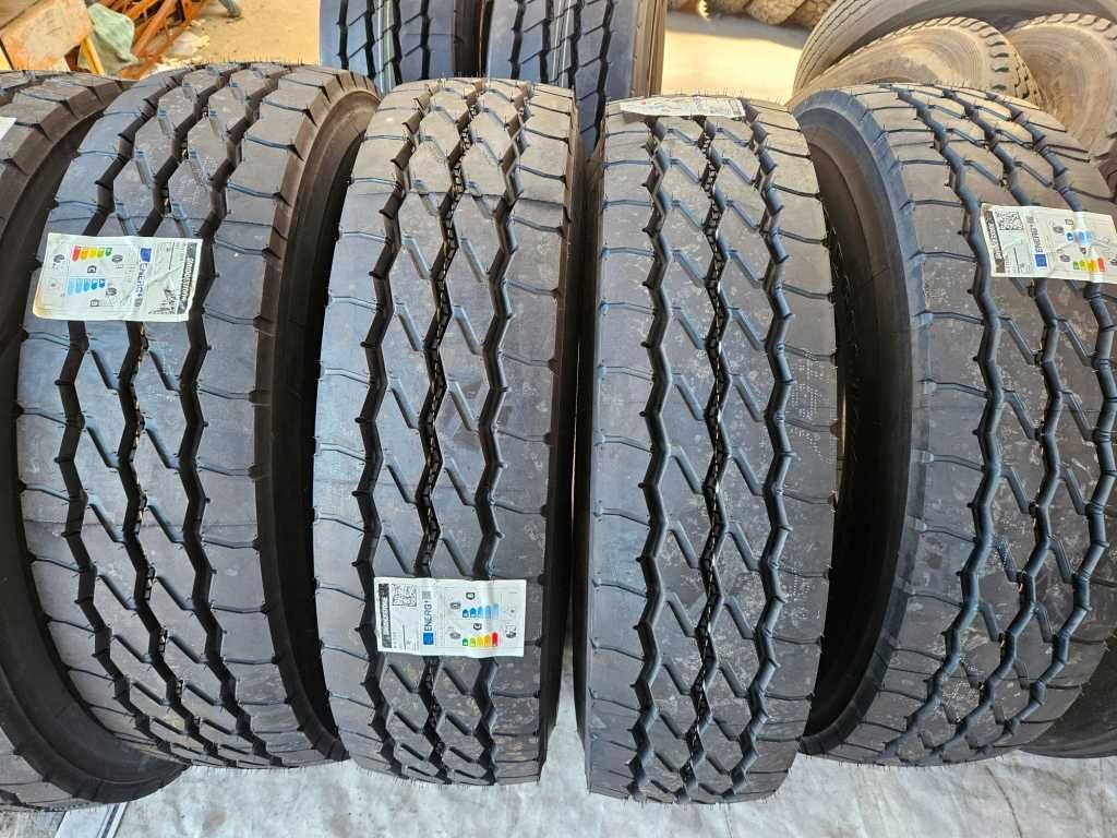 Нови тежкотоварни гуми 13R22.5 Bridgestone MS1 156/150K DOT2024 с ДДС