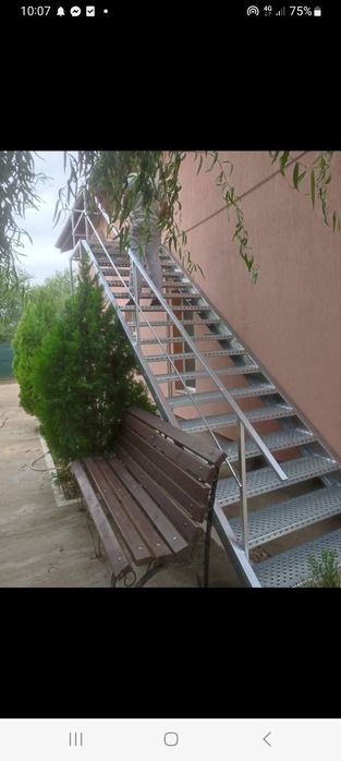 Scări metalice industriale