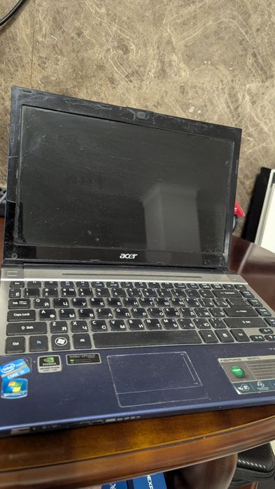 Ноутбук Acer 3830TG без жесткого диска