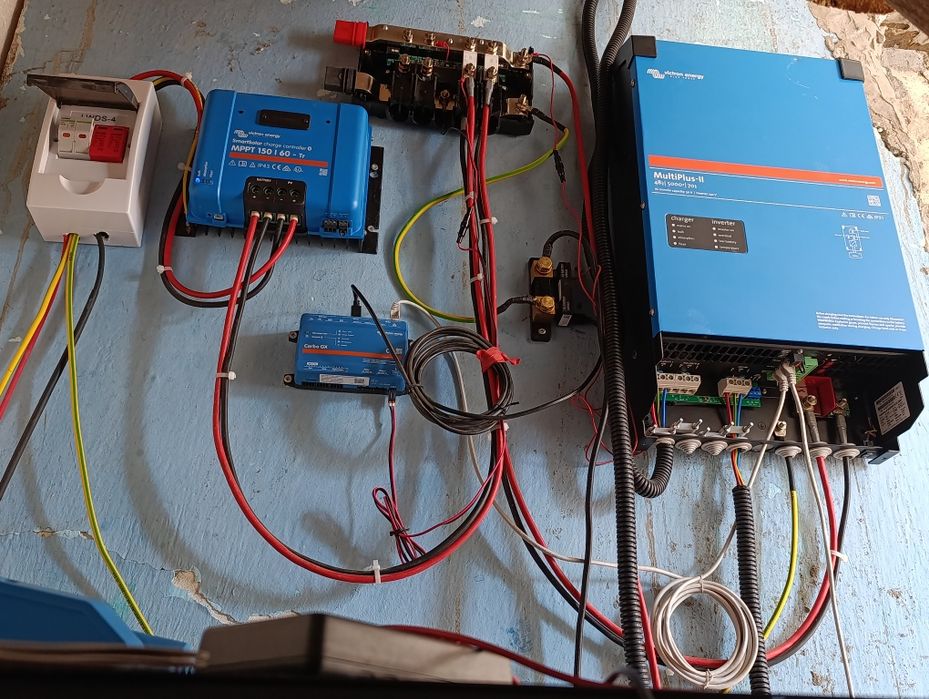 Invertor Victron Eergy Multi Plus 2 , Mppt , Cerbo, Lynox , Shantt