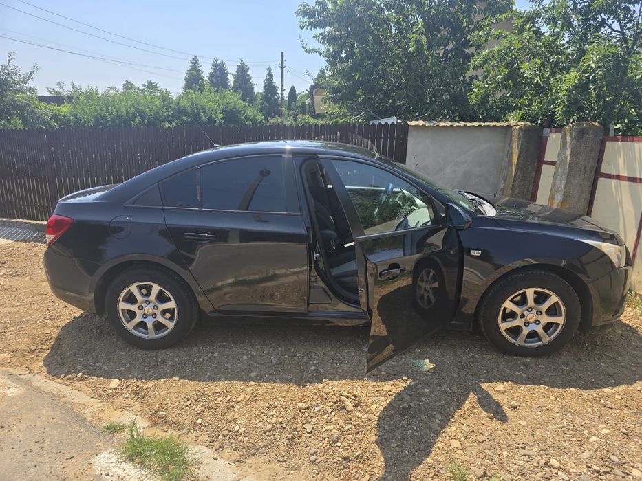 Vand Chevrolet Cruze, 2.0 diesel 157000 km
