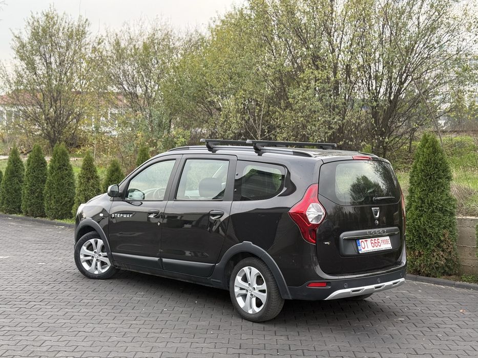 Dacia Lodgy Stepway 1.5dci 115cp E6 08/2020 192.000 km 7 locuri