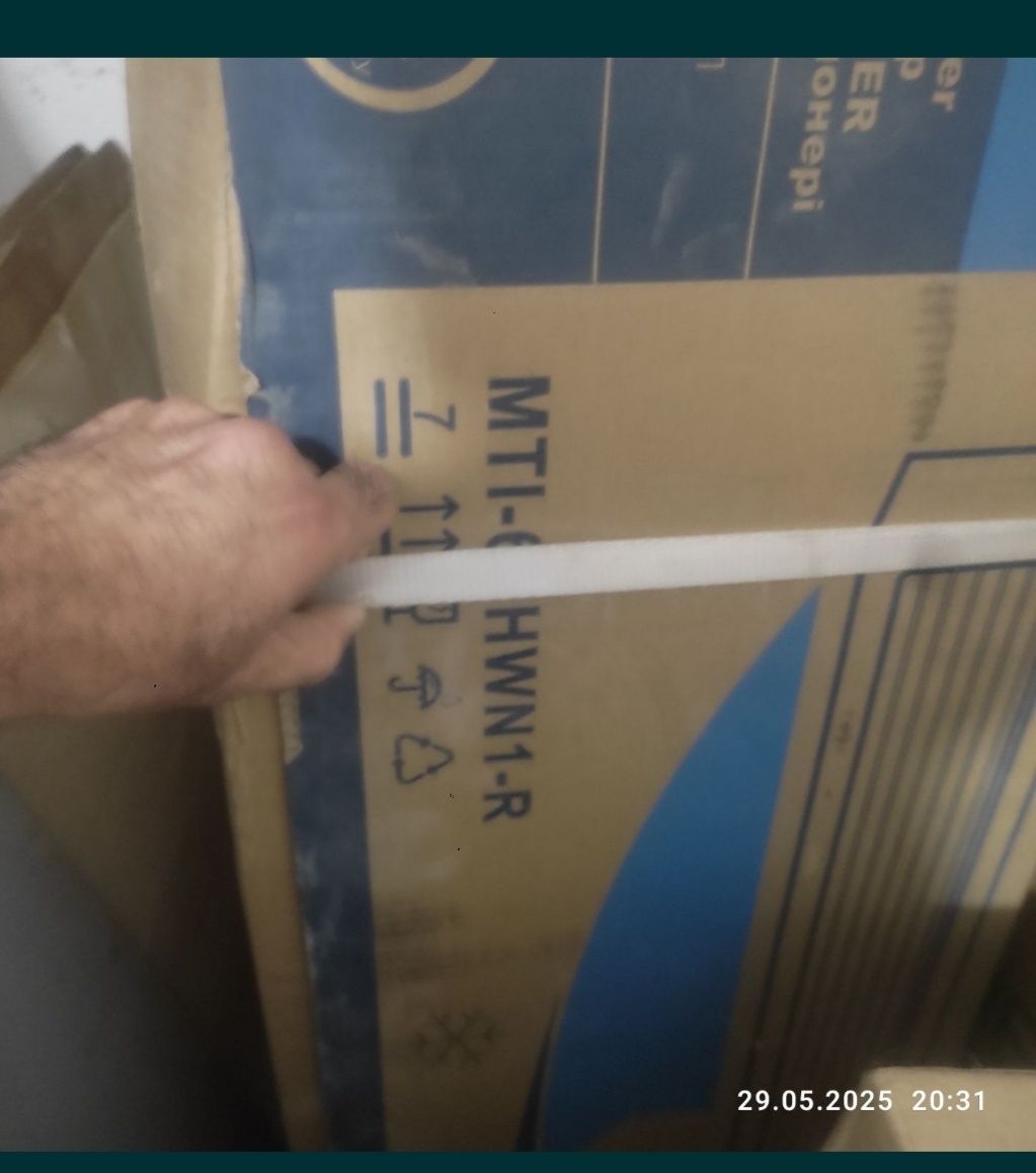 Продается кондиционер Midea MTI-60HWN1-R