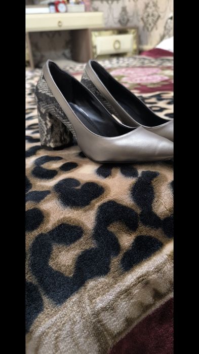 Altinoyoq turkiya tuflisi