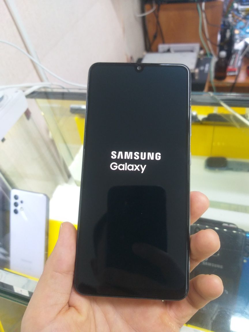 Телефон Samsung a32