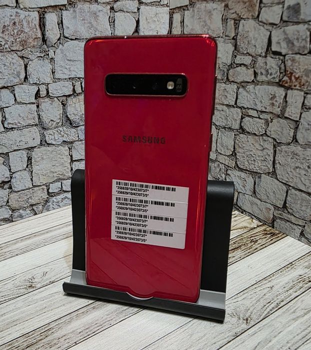 Samsung S10 128gb красный в идеале