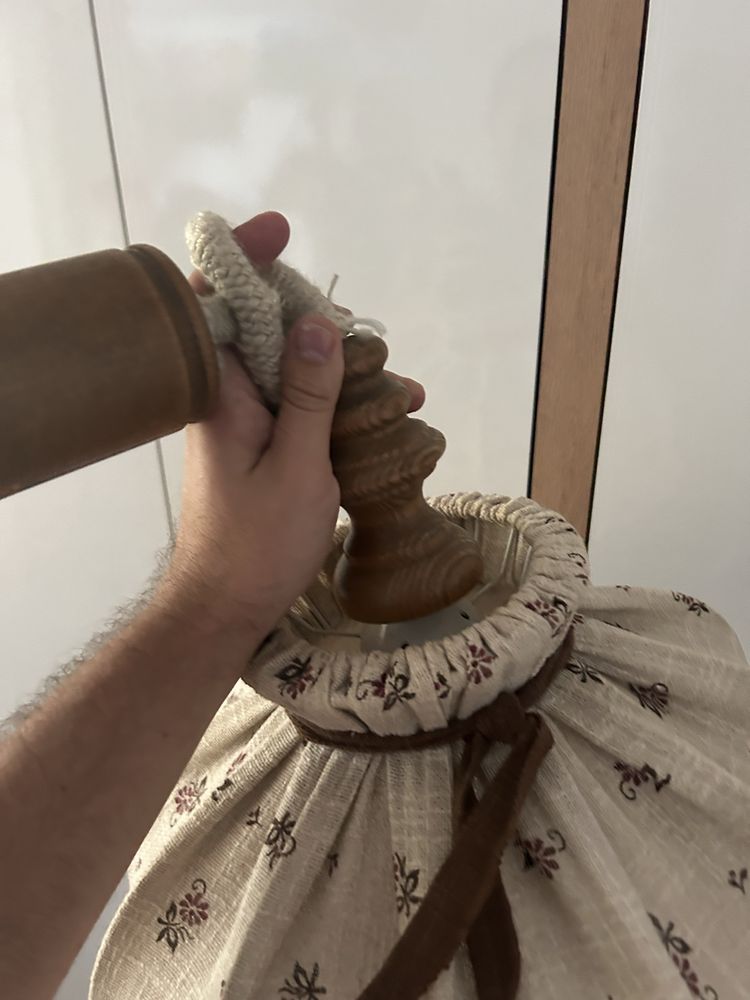 Superba lampa de tavan lemn, sfoara 40cm diametru si 30 inaltime