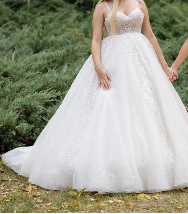 Булчинска рокля с висока талия / за бременна булка