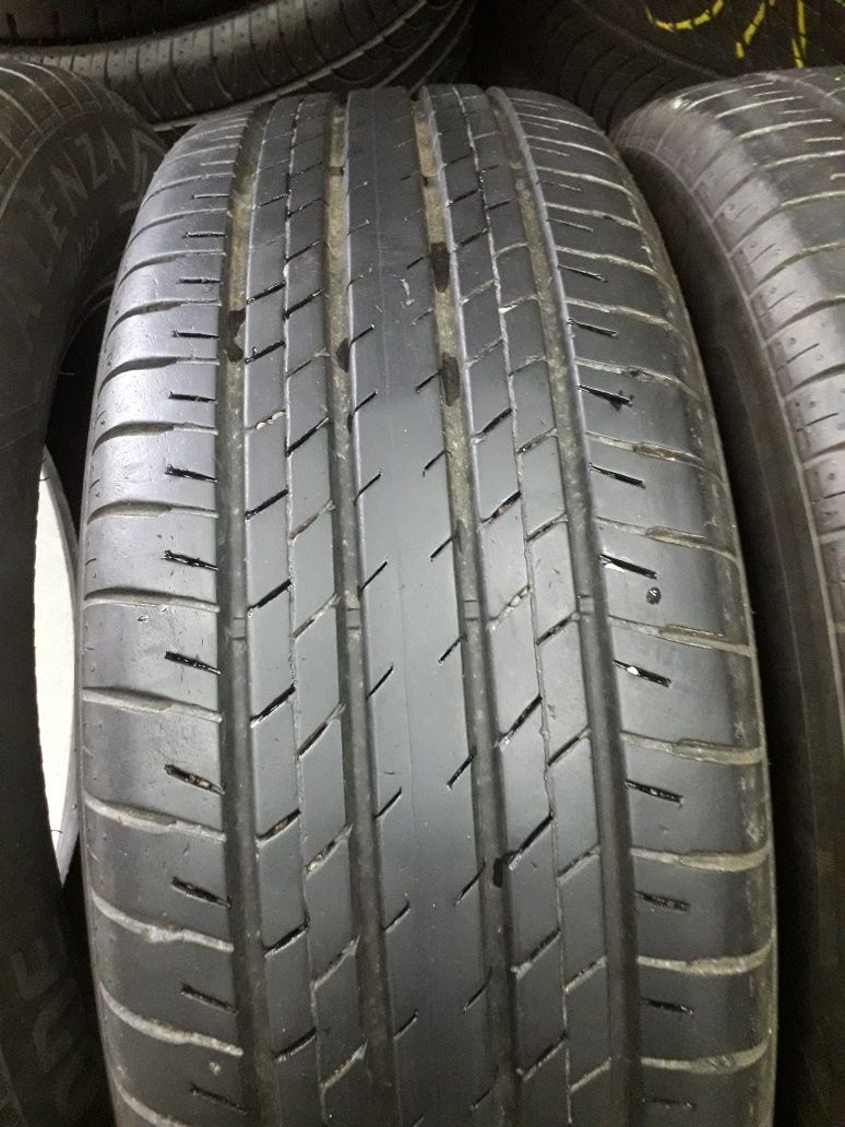 Bridgestone 225/60/18-4бр дот 0819 7.0мм