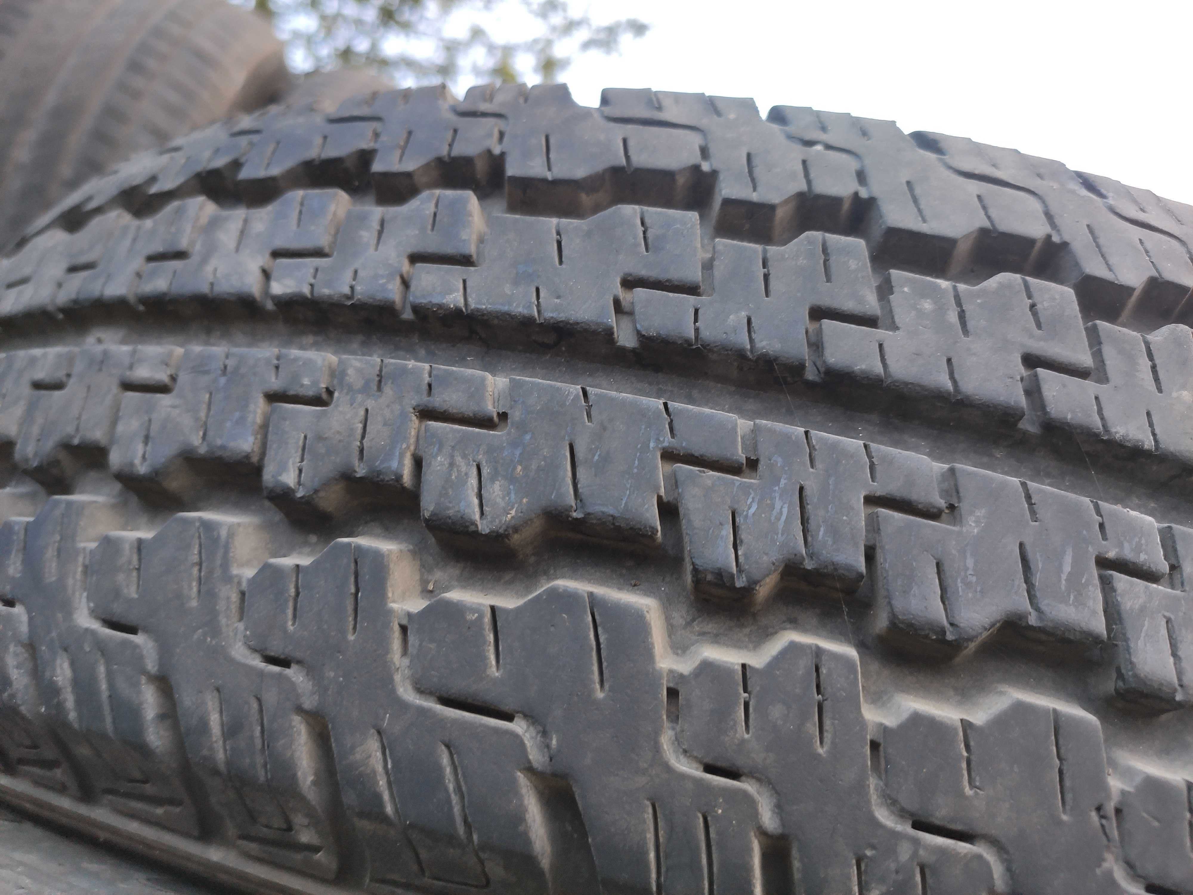 2бр Летни гуми за БУС 185 R 14 C - Кумхо