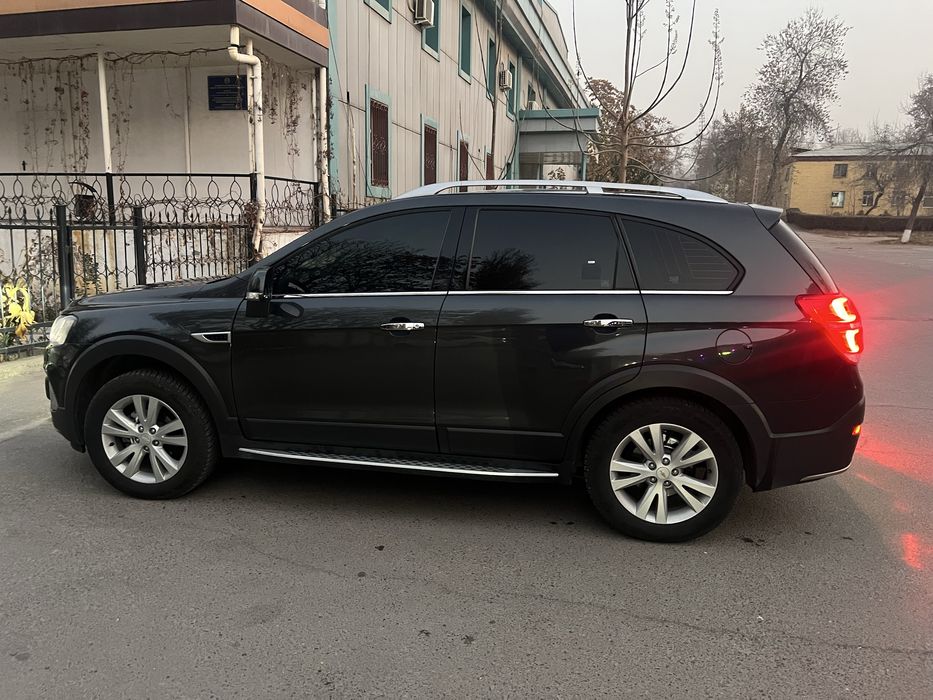 Сотилади продается каптива 4. 2016 3литр.