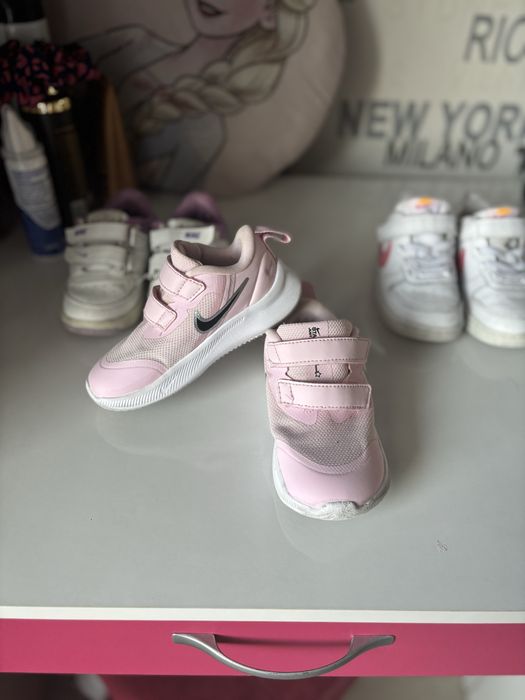 Розови рънарки Nike 23,5