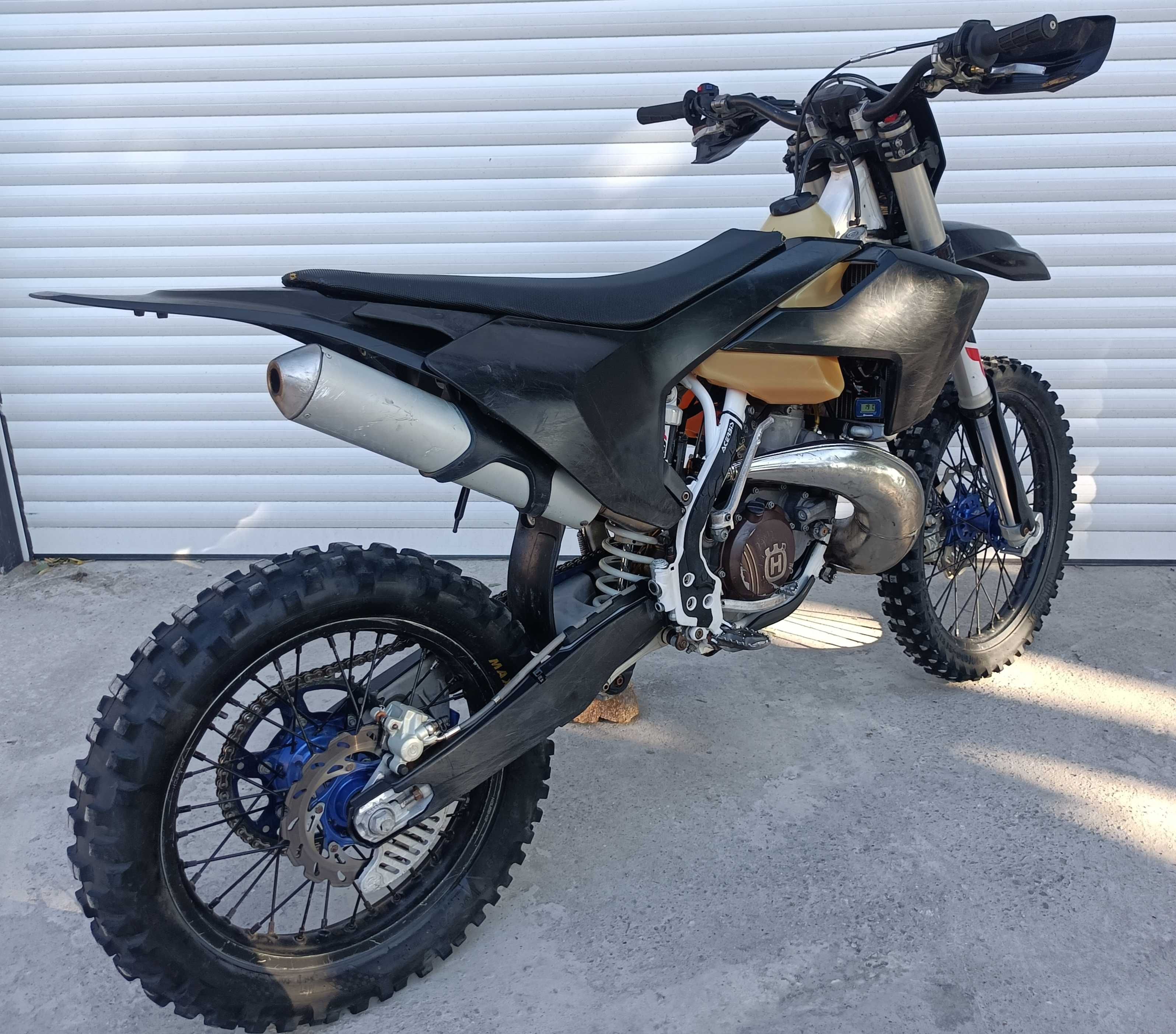 Husqvarna TE300 Регистриран