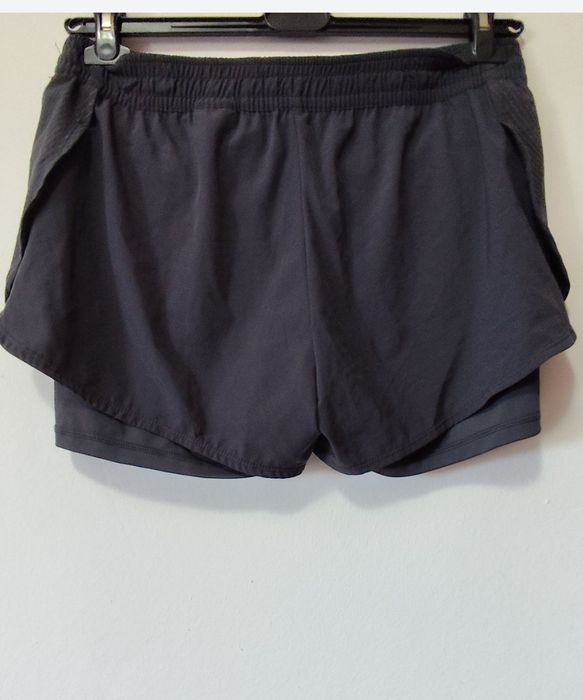 H&M pantaloni scurți damă L