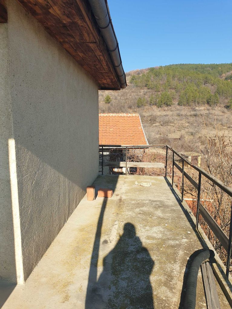 Продава се Къща в Сливен, Център - 70 кв.м за 160 €/кв.м - Снимка #2