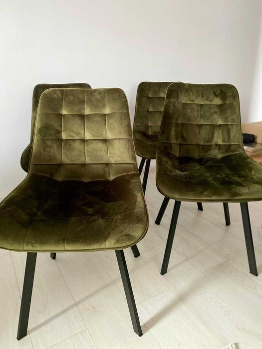 Set Dining de culoare olive