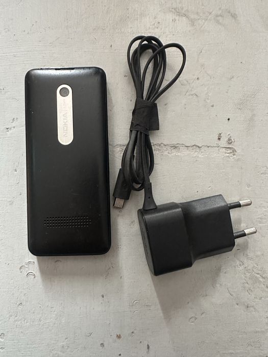Telefoane Nokia, Nokia C2, Nokia 301
