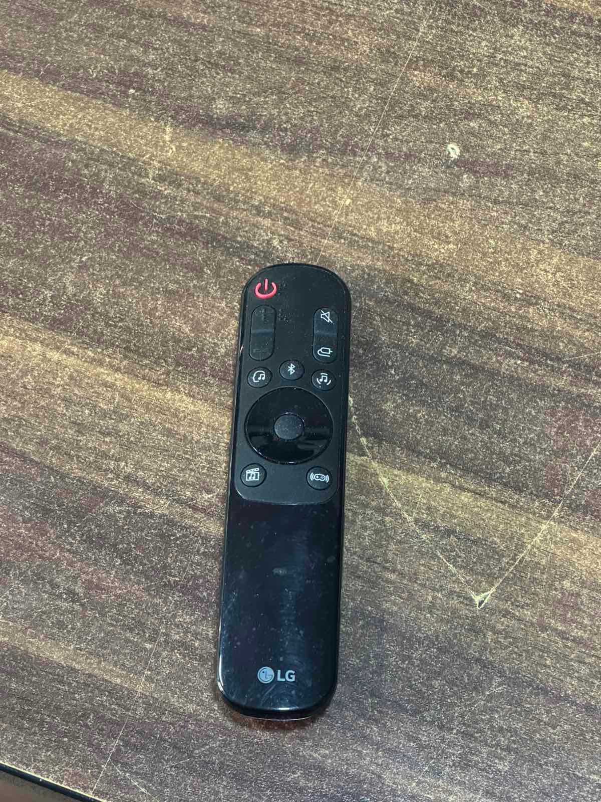 Саундбар LG S40Q