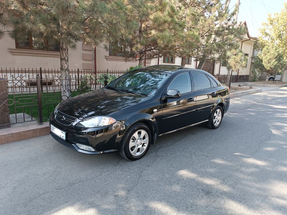 Jentra 3 pozitsiya avtomat elegant plus