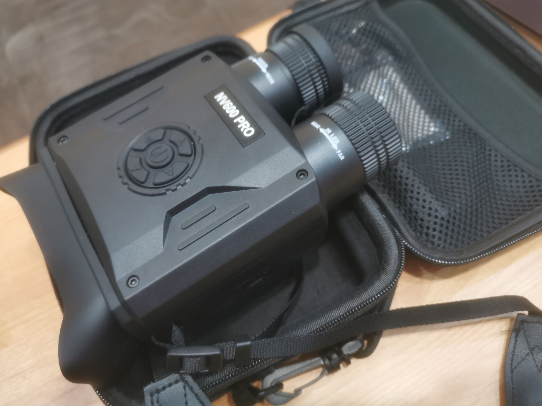 Нов Night vision Nv 600 pro видео и снимки, само лично предаване