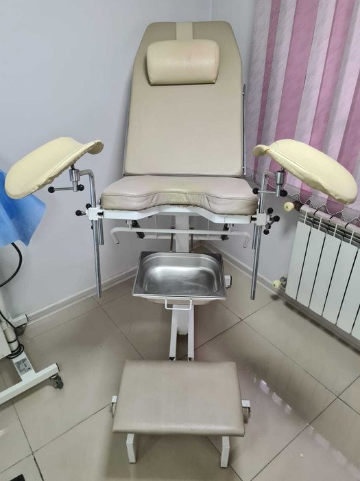 Продам кресло гинекологическое КГ-1