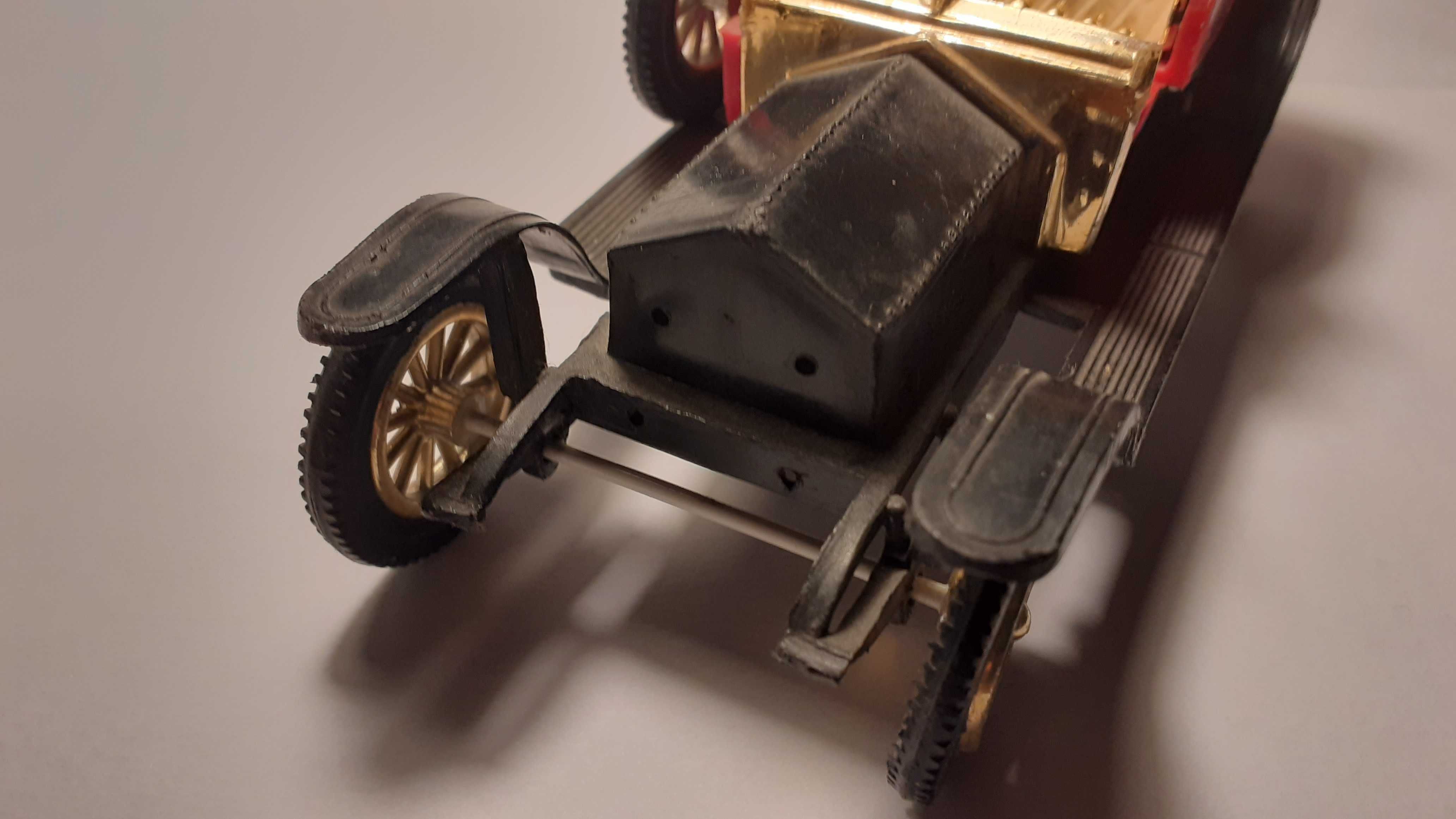 кола Ролс Ройс 1907 играчка детска пластмаса реплика от уникат