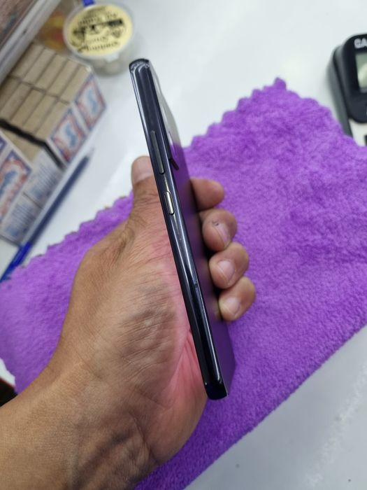 Samsung S22  256gb  idelll