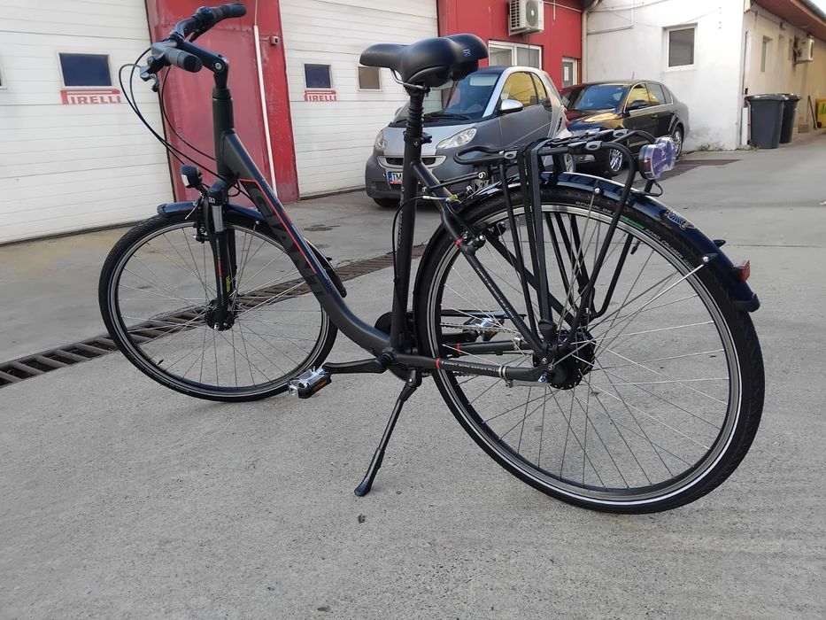 Vând bicicleta Giant din aluminiu