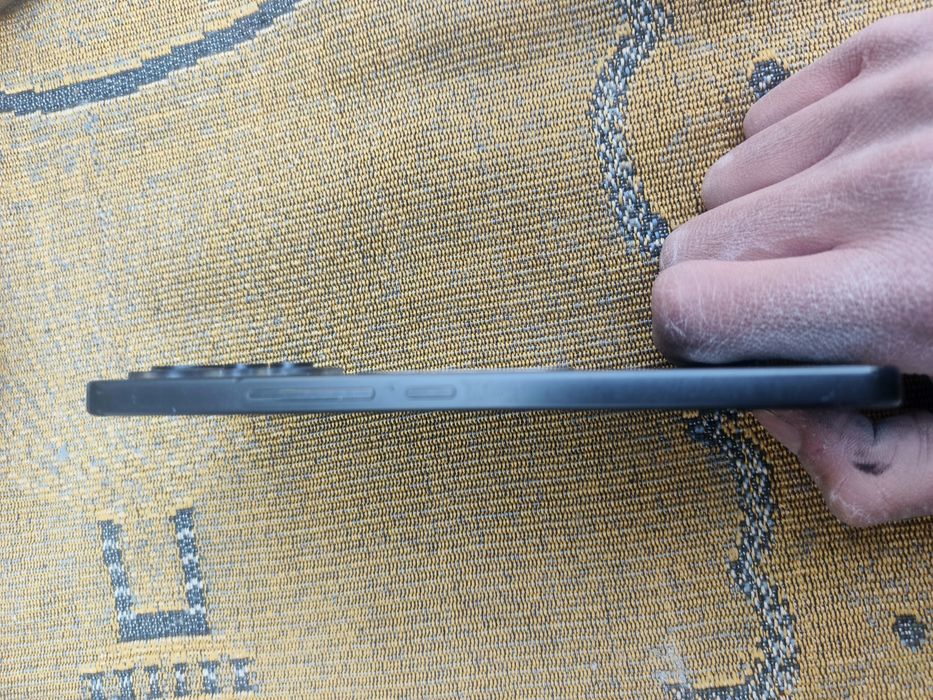 Xiaomi 12 Lite 5 g xolati ideal xotirasi 8ga128