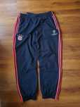 Adidas BAYERN MUNCHEN мъжко долнище 2XL размер.