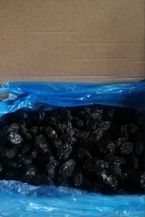 Сушени сини сливи