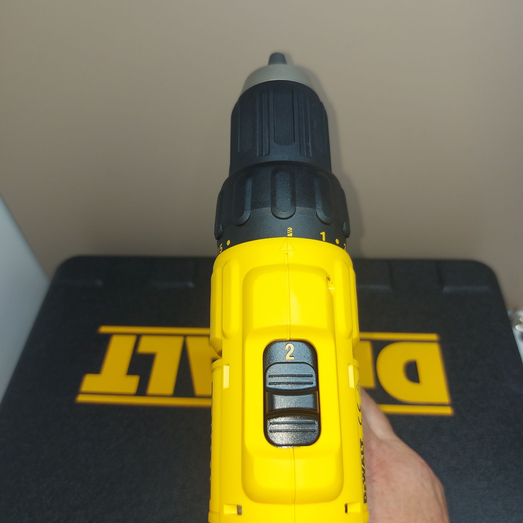Акумулаторен винтоверт Dewalt DCD771NK
