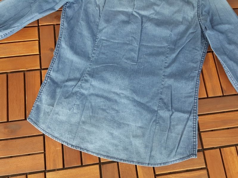 ПРОМО GUESS JEANS -М -Оригинална мъжка дънкова риза