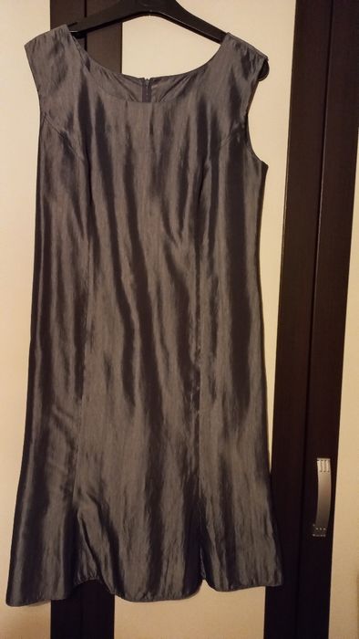 Дамски комплект от рокля и сако 8