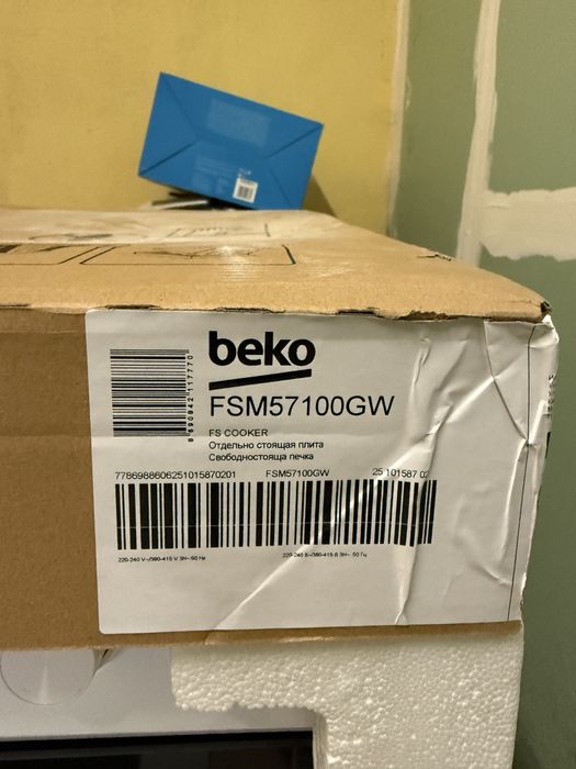 Чисто нова готварска печка Беко