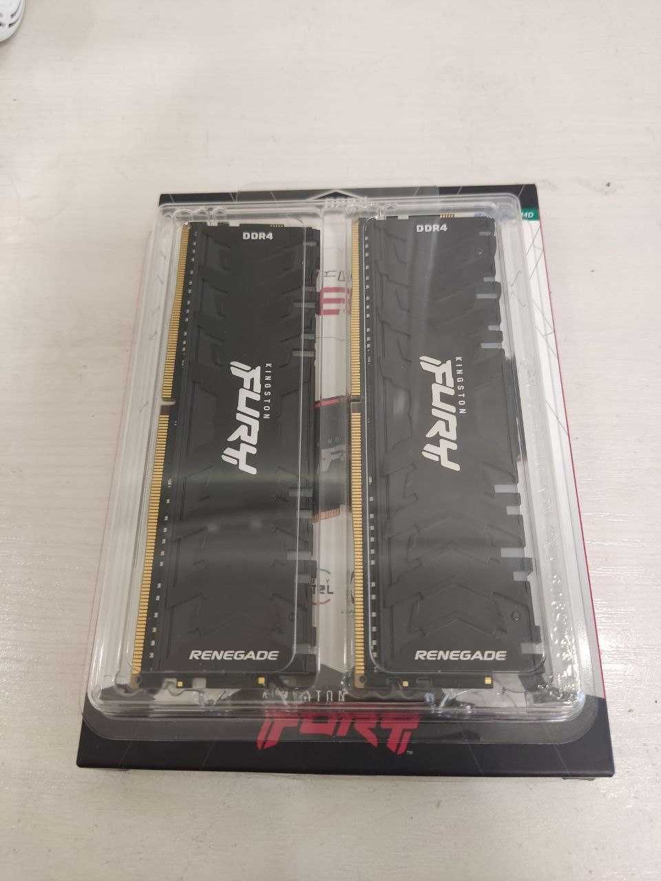 Kingston Fury Renegade 16gb (2x8gb) DDR4 3200mhz ideal holatda