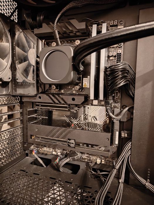 Kit AMD CPU Ryzen 9950X3D + MB X670E Asus Crosshair Hero ganatie emag