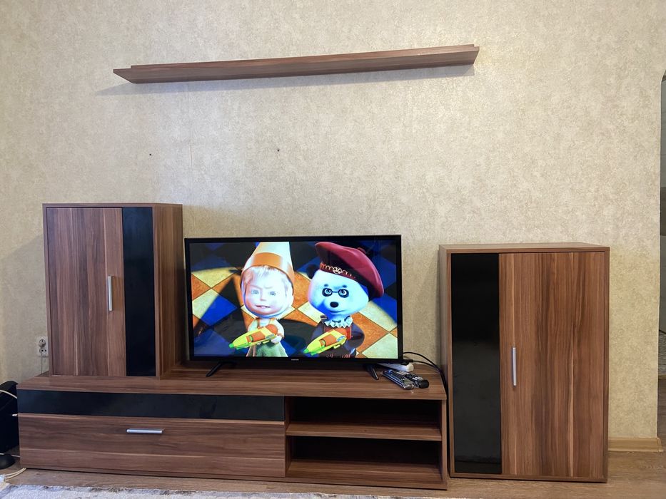 Шкаф для гостиной