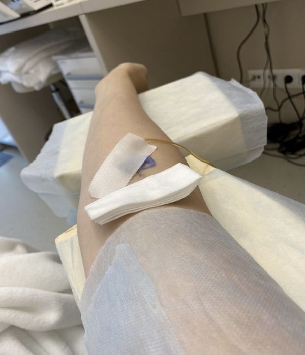 Капельница.Укол на дому