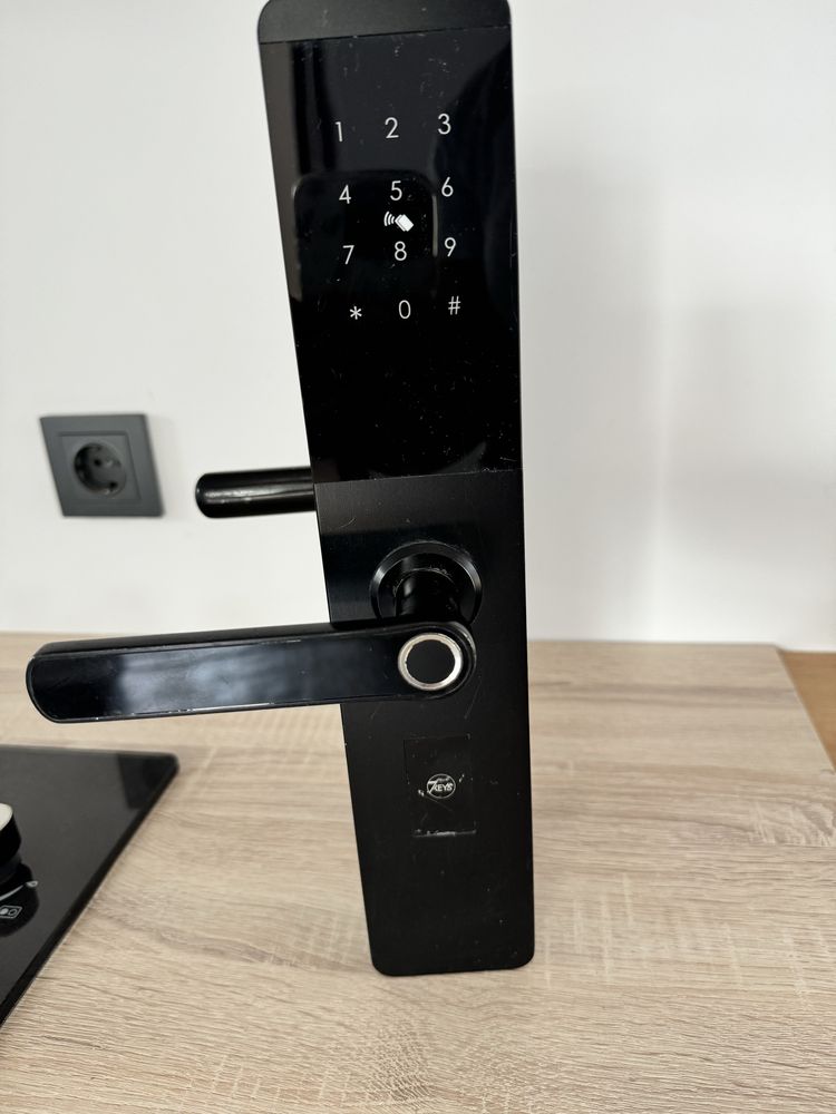 Замок SmartLock кодовый