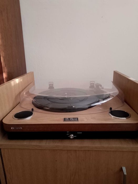 Грамофон Aiwa GBTUR-120WDMK