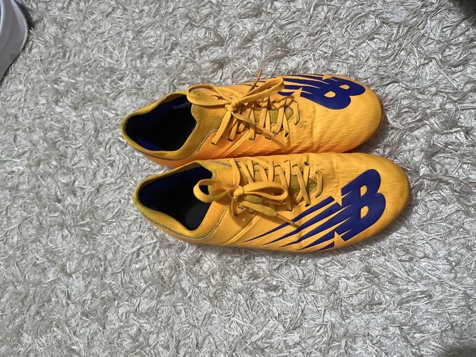 Ghete de fotbal nike phantomsi new balance