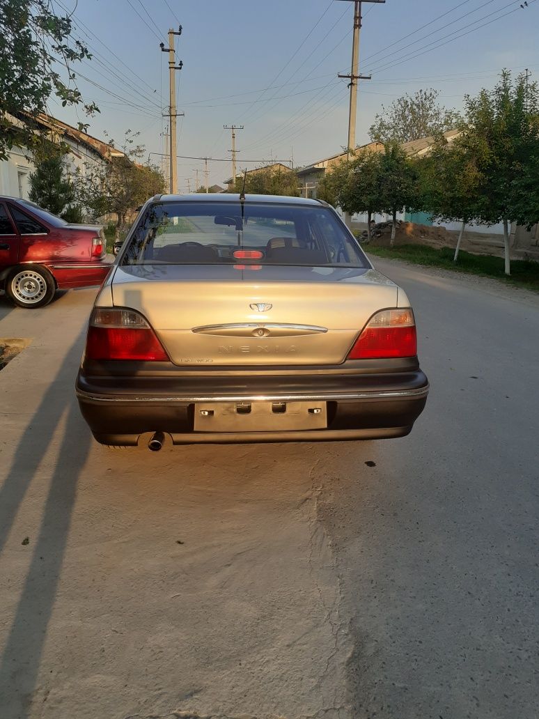 Daewoo Нексия 1 сонс